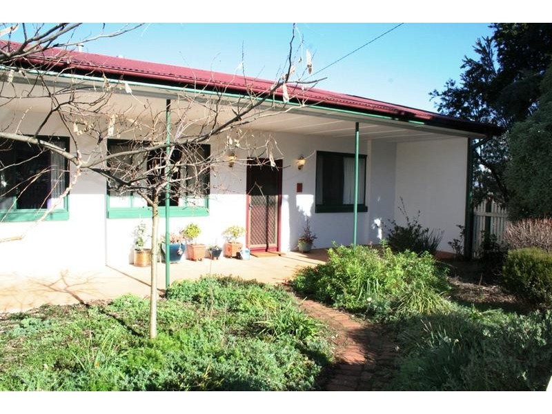 38 Elliott Street, Millthorpe NSW 2798