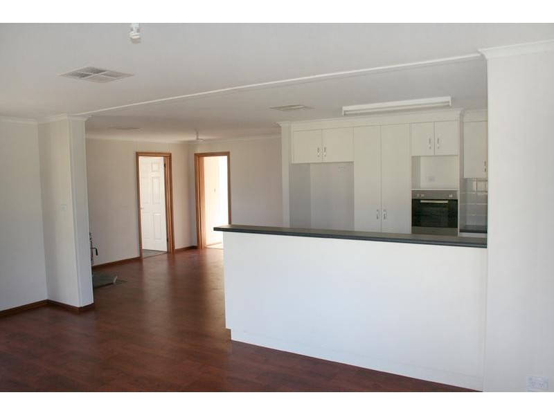 9 Merga Street, Orange NSW 2800