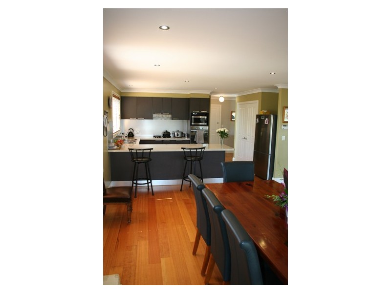 38 Goldfinch Way, Orange NSW 2800