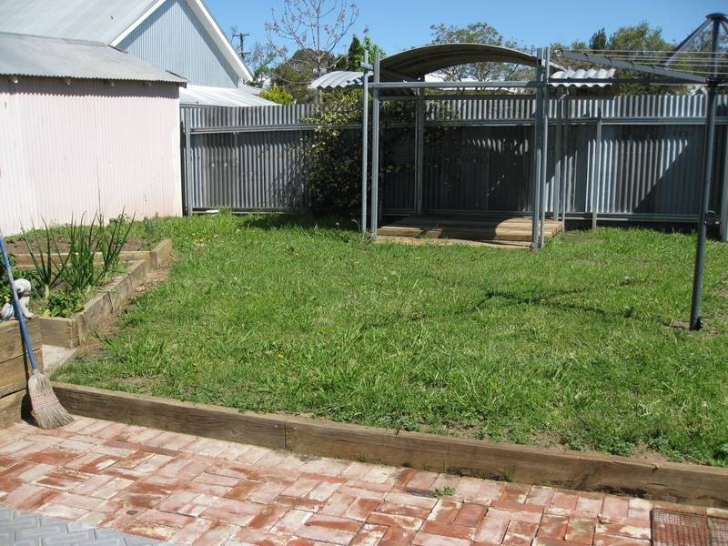 82 Bank Street, Molong NSW 2866