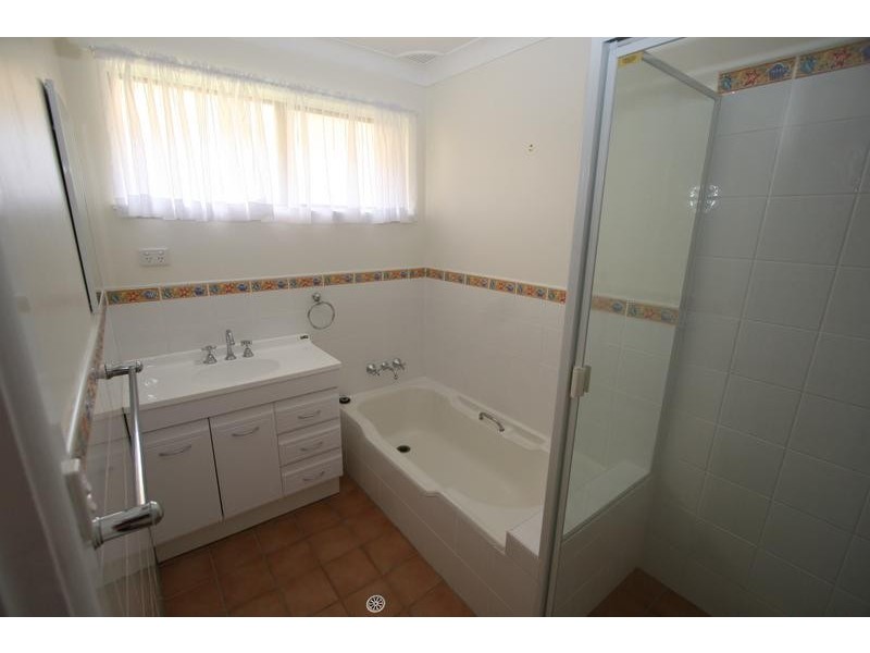 19 Maple Avenue, Orange NSW 2800