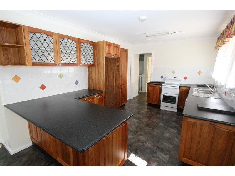 19 Maple Avenue, Orange NSW 2800