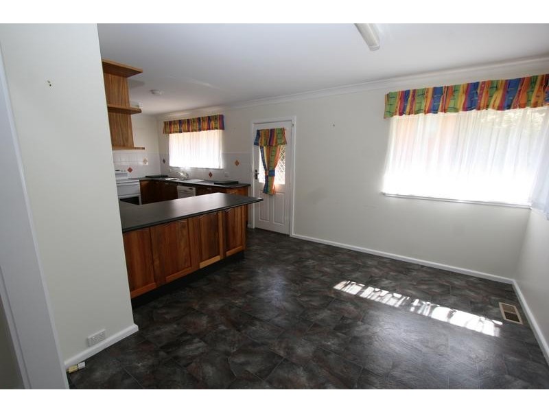 19 Maple Avenue, Orange NSW 2800