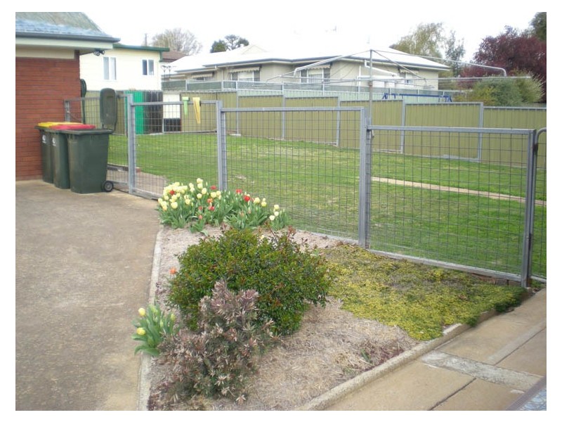 4 Eloc Place, Orange NSW 2800