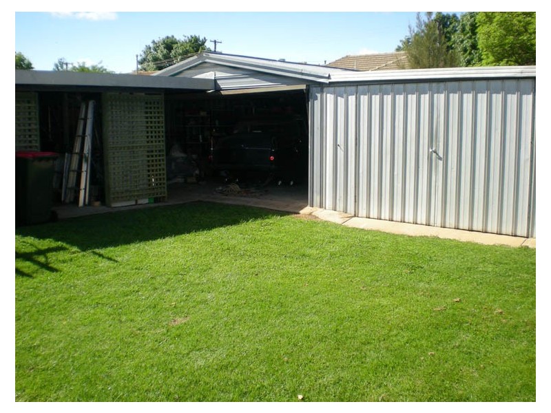 6 Taronga Avenue, Orange NSW 2800