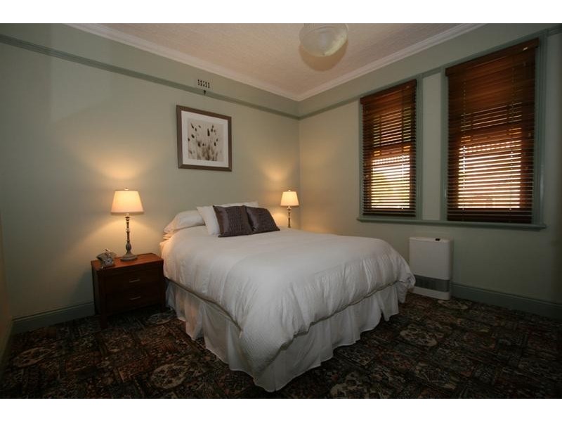 63 March Street, Orange NSW 2800