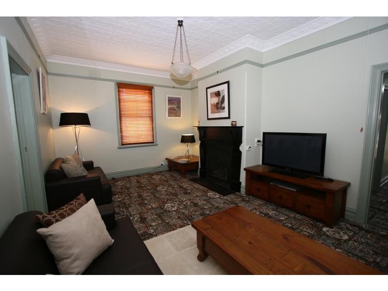 63 March Street, Orange NSW 2800