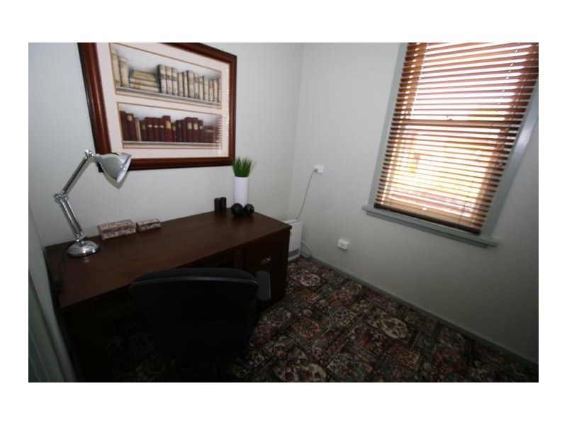 63 March Street, Orange NSW 2800