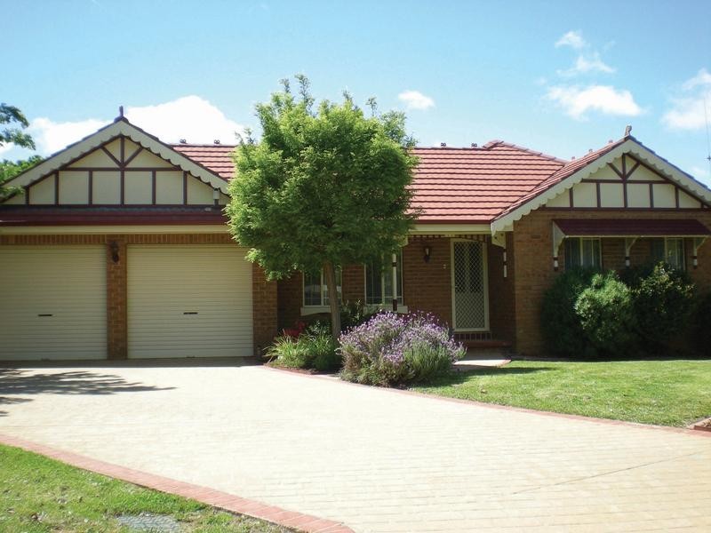 3 Westhaven Place, Orange NSW 2800