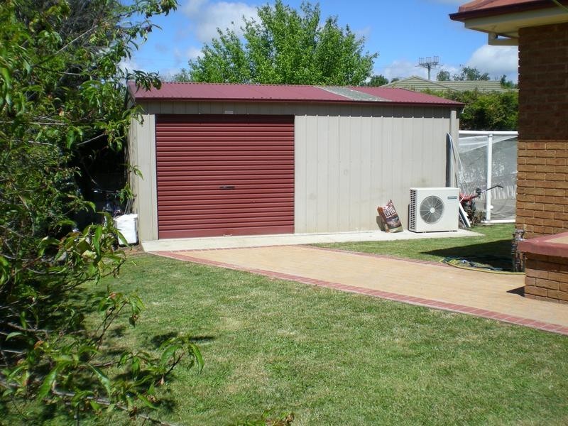 3 Westhaven Place, Orange NSW 2800