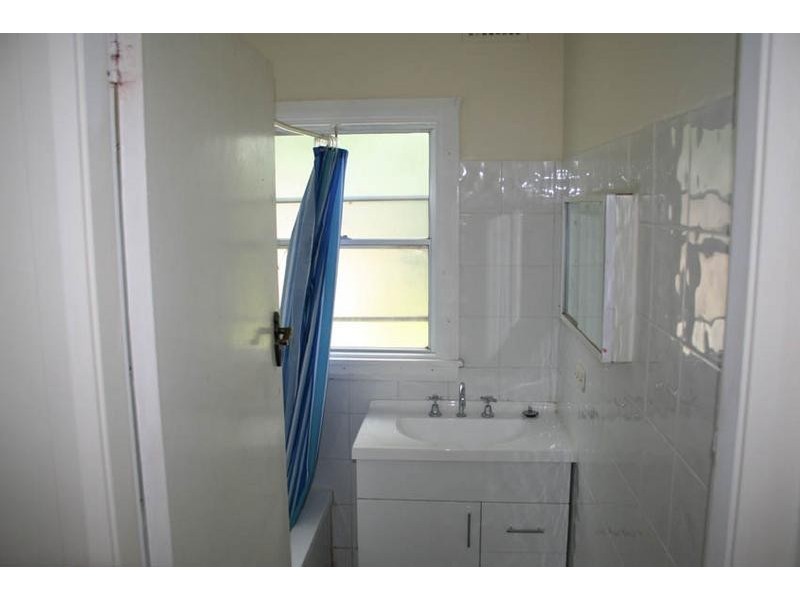 7 Fox Avenue, Orange NSW 2800