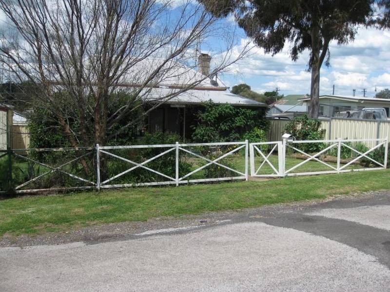 12 Shields Lane, Molong NSW 2866