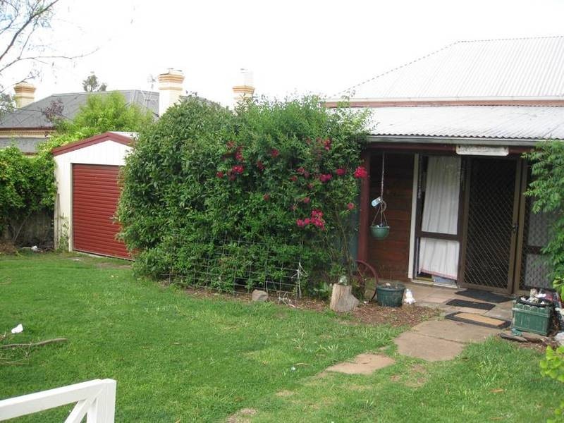 12 Shields Lane, Molong NSW 2866