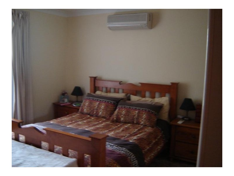 22 Medway Street, Blayney NSW 2799