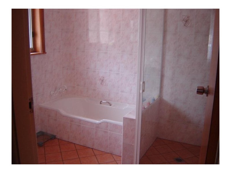 22 Medway Street, Blayney NSW 2799