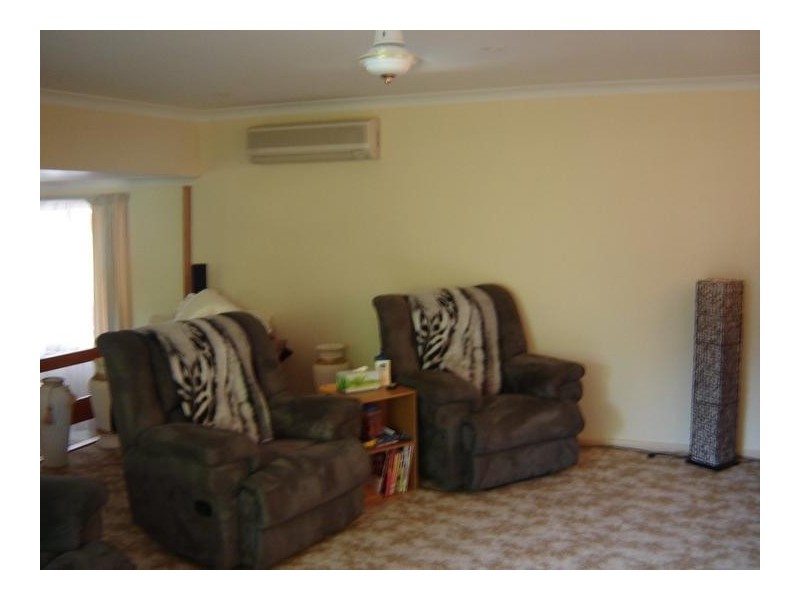 22 Medway Street, Blayney NSW 2799