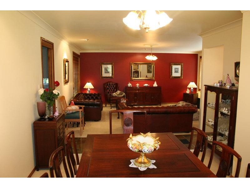 1753 Burrendong Way, Orange NSW 2800