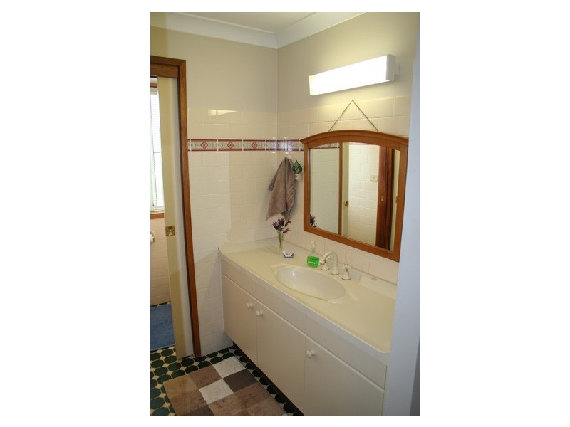 1753 Burrendong Way, Orange NSW 2800