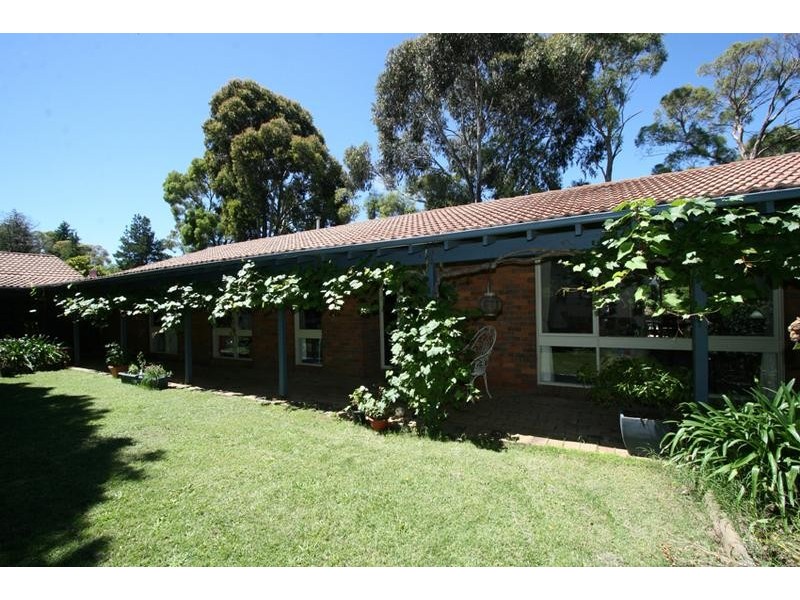 16 Thoopara Place, Orange NSW 2800
