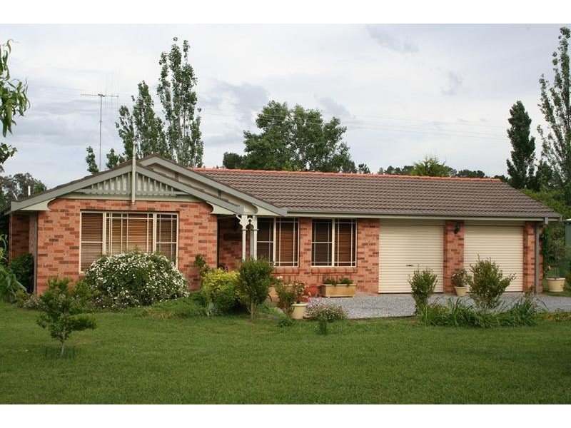 1753 Burrendong Way, Orange NSW 2800