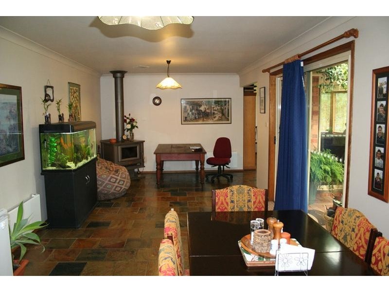 1753 Burrendong Way, Orange NSW 2800