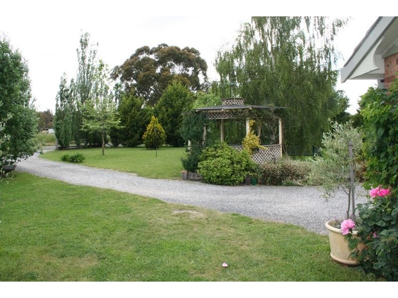 1753 Burrendong Way, Orange NSW 2800