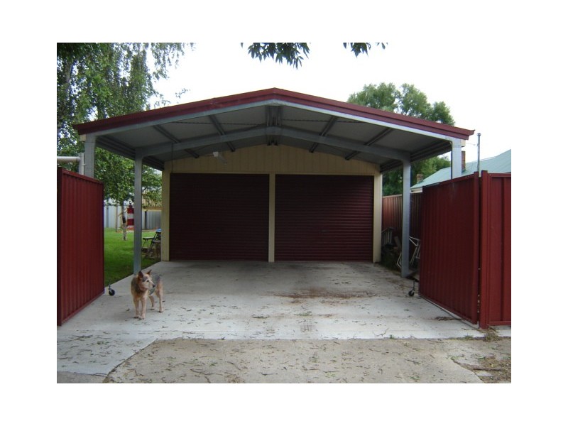 134 Adelaide Street, Blayney NSW 2799