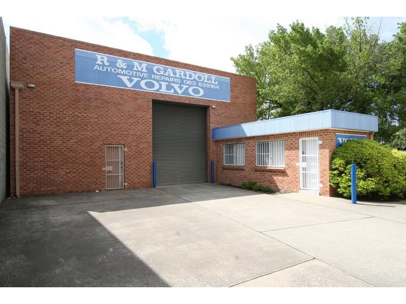 66 Endsleigh Avenue, Orange NSW 2800