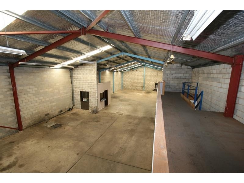 66 Endsleigh Avenue, Orange NSW 2800