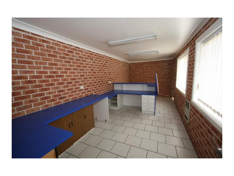 66 Endsleigh Avenue, Orange NSW 2800