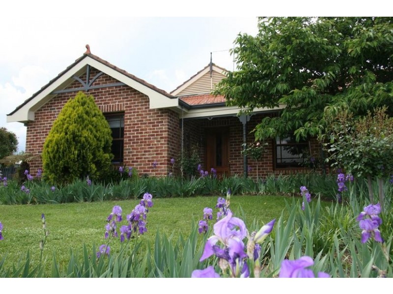 6 Glendale Crescent, Orange NSW 2800