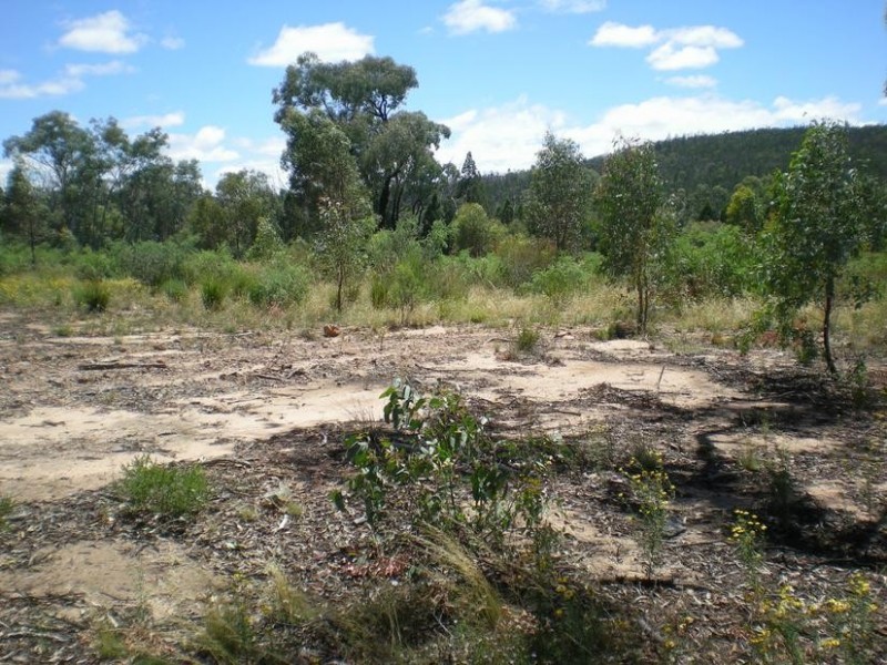 - Healy’s Lane, Manildra NSW 2865