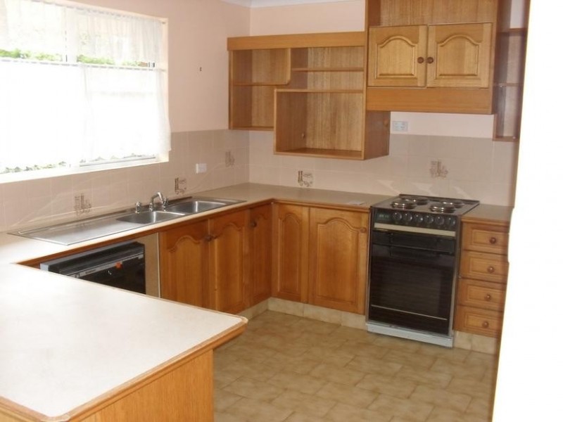 2A Woodward Street, Orange NSW 2800
