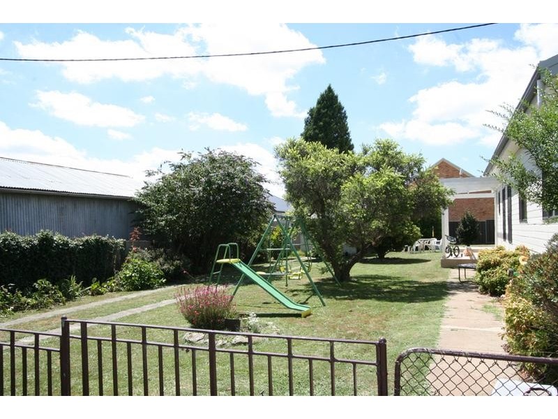 114 Edward Street, Orange NSW 2800