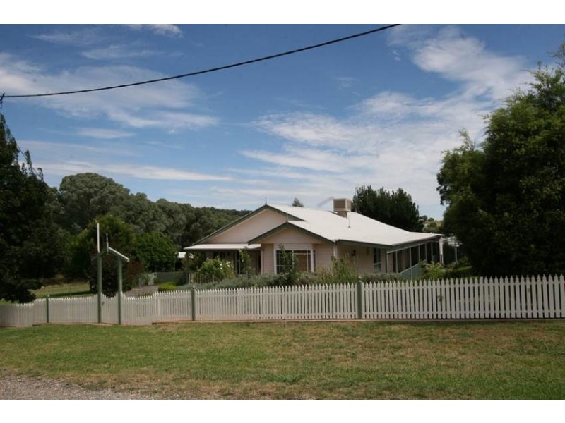 4 Hutton Street, Orange NSW 2800