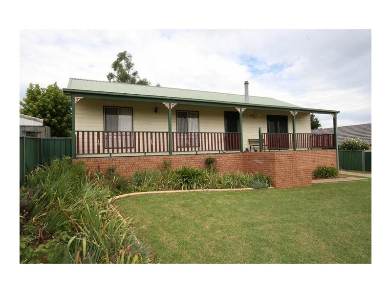 66 Molong Street, Molong NSW 2866