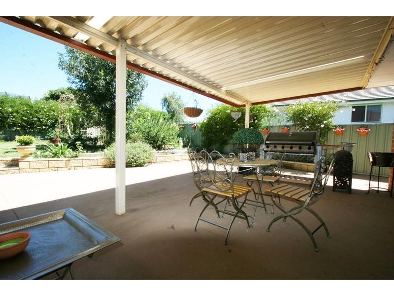 19 Agland Crescent, Orange NSW 2800