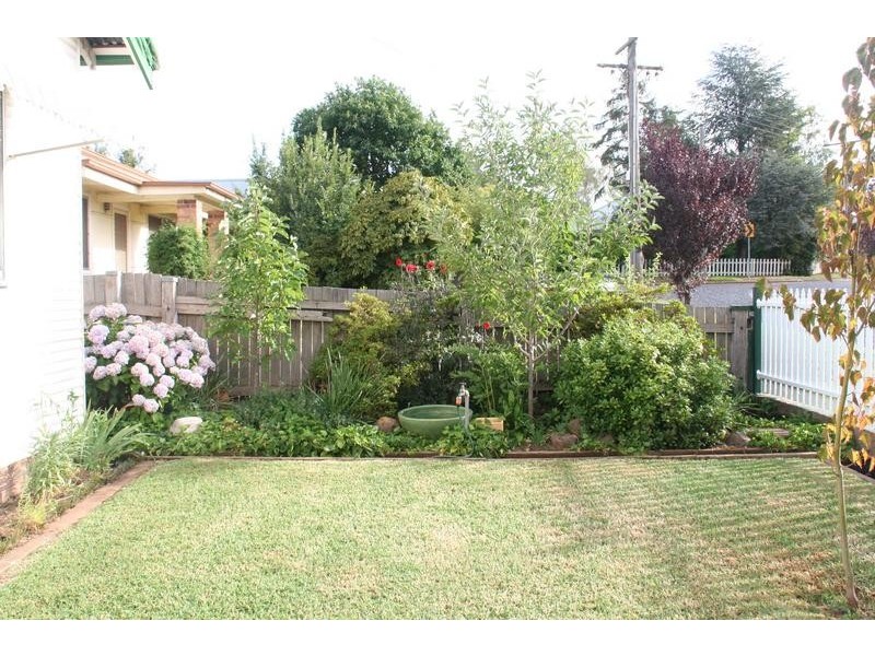 46 Endsleigh Avenue, Orange NSW 2800