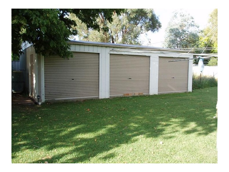 164 Clinton Street, Orange NSW 2800