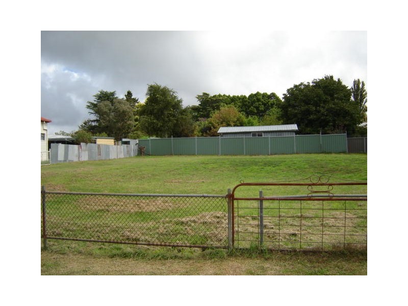 40 Martha Street, Blayney NSW 2799