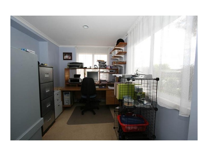 9 Torrens Street, Blayney NSW 2799