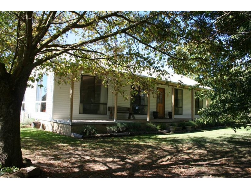 146 Forest Road, Spring Hill NSW 2800