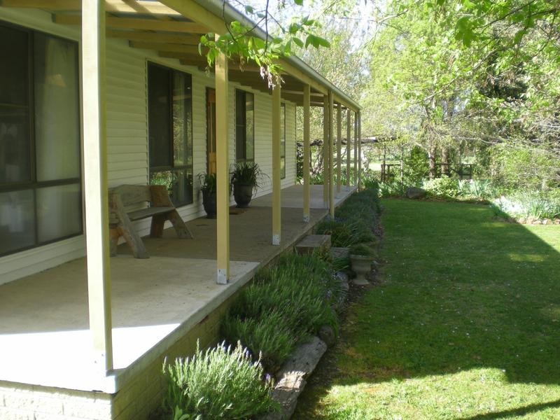 146 Forest Road, Spring Hill NSW 2800