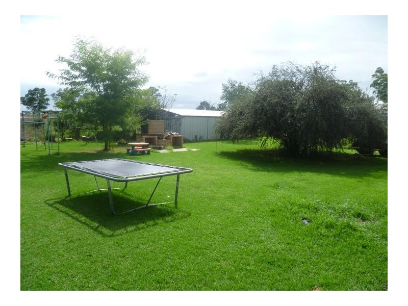 39 Tremaine Drive, Yeoval NSW 2868