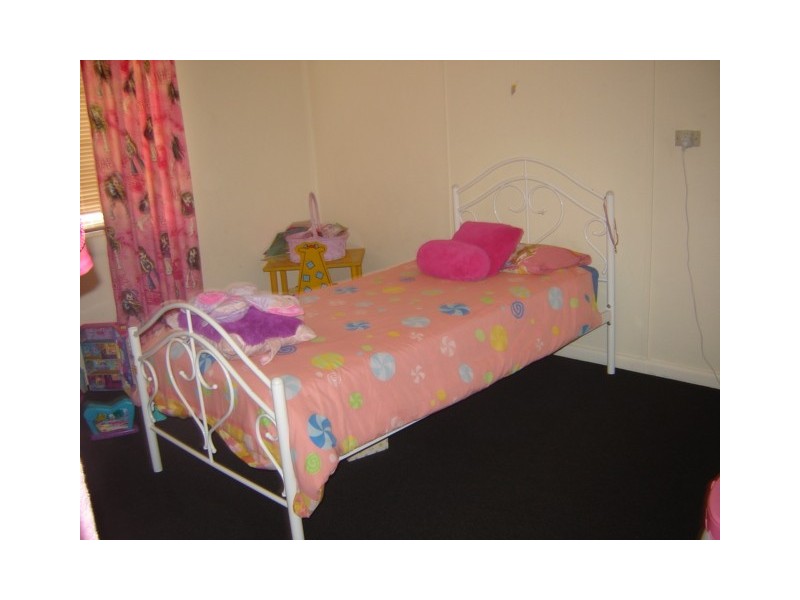 23 Plumb Street, Blayney NSW 2799