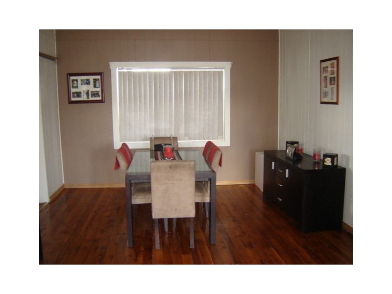 23 Plumb Street, Blayney NSW 2799