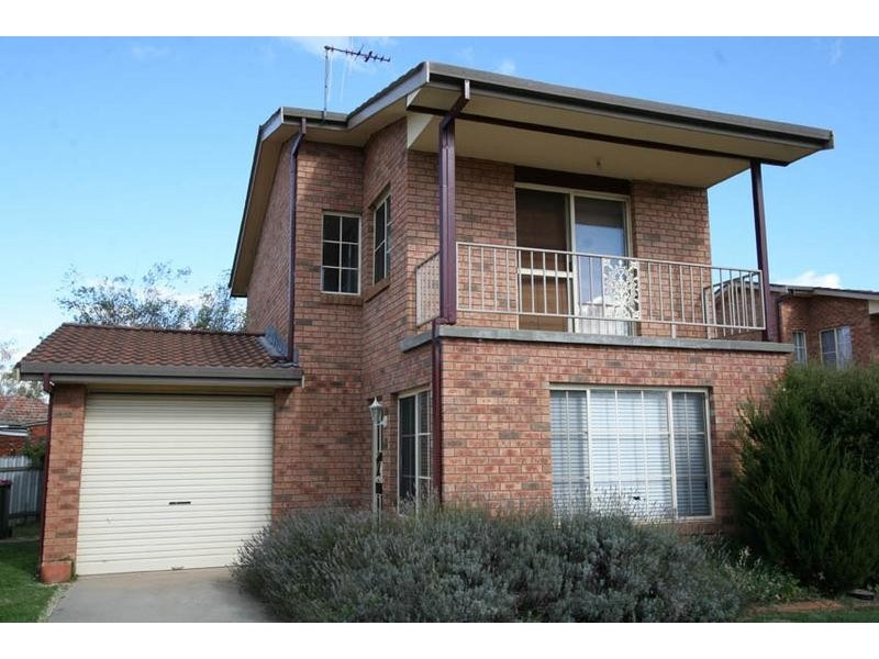 18/67 Kenna Street, Orange NSW 2800