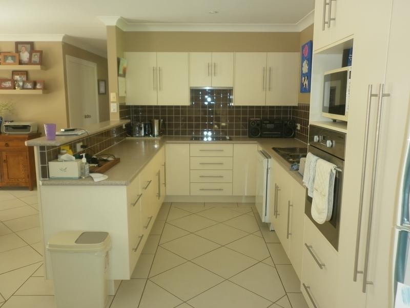 42 Park Street, Molong NSW 2866