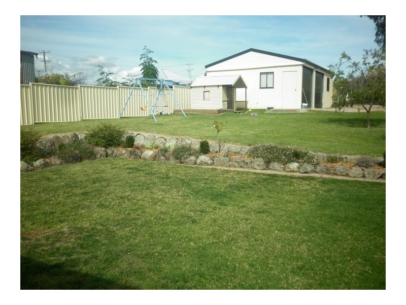 42 Park Street, Molong NSW 2866