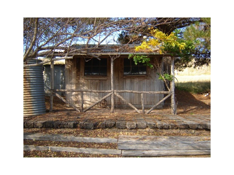 14 Rodd Street, Carcoar NSW 2791